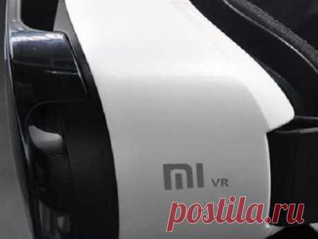 Xiaomi представит собственную VR-гарнитуру 1 августа Практически каждая крупная китайская компания уже представила собственную VR-гарнитуру. Неудивительно, что Xiaomi, выпускающая широкий спектр продуктов, не собирается оставаться в стороне от столь популярного и активно развивающегося направления. Буквально на этой неделе Xiaomi провела в Китае презентацию смартфона Redmi Pro и ноутбука Mi Notebook Air, однако журналисты получили приглашение ещё на одно мероприятие, которое запланировано на…