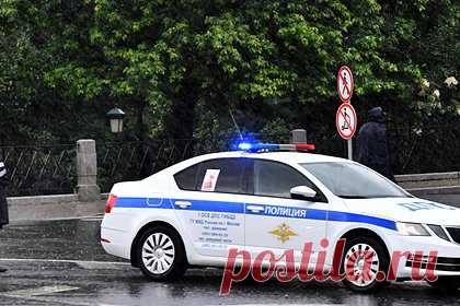 Мужчина на авто сбил девушку во время скандала в российском городе