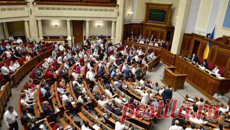 Депутат Верховной рады хотела назвать дочь в честь ракеты США. Депутат Верховной рады Александра Устинова сообщила, что всерьез рассматривала вариант назвать свою дочь Джавелиной, в честь противотанкового ракетного комплекса производства США, которые получает Украина. Об этом сообщает издание ...