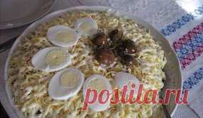 ПОДБОРКА ОЧЕНЬ ВКУСНЫХ САЛАТОВ: ТОП-6 РЕЦЕПТОВ 
Отлично подойдёт к любому празднику :)
1. САЛАТ 