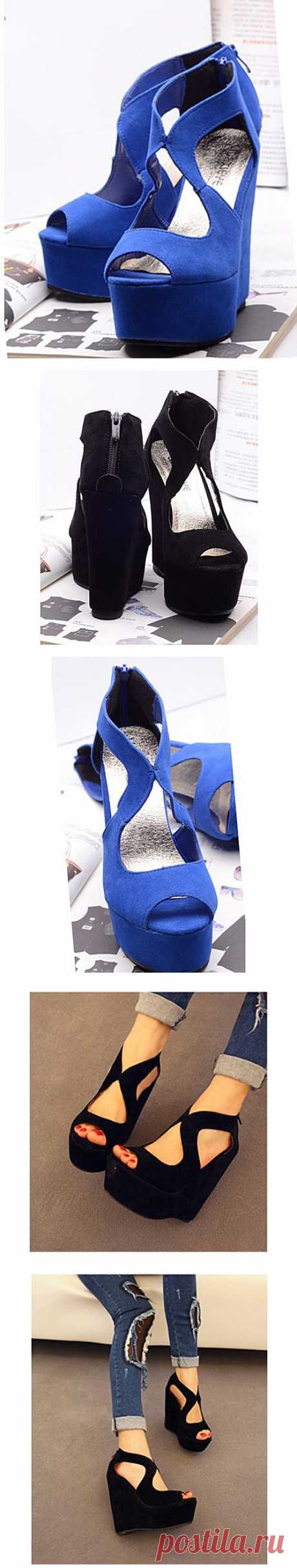 Босоножки на платформе, Магазин одежды и обуви