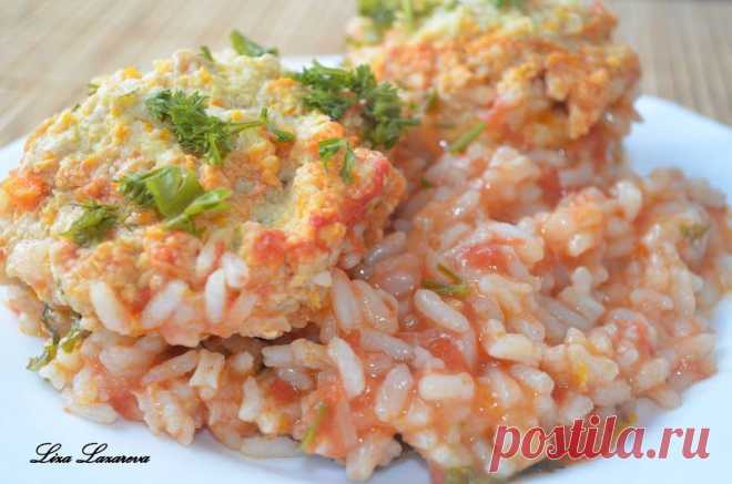 MY FOOD или проверено Лизой: Куриные котлеты с рисом в томатном соусе