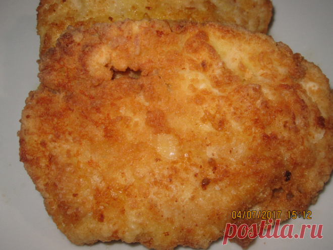 Отбивная из куриной грудки в крахмале 