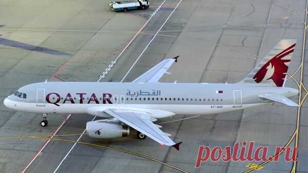 Самолет Qatar Airways попал в зону турбулентности, пострадали 12 человек