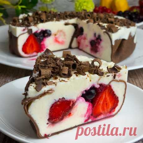 КЛУБНИЧКА - БЛИННЫЙ !!! 
*ВидеоМК -торт обалденный! //Appetitno.TV