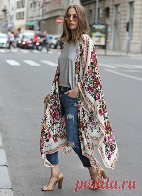 Сдержанный бохо-стиль: как добавить его в свой гардероб
Богемный стиль (бохо) только на первый взгляд проявляется через одежду. Но на самом деле за всеми этими юбками с воланами, бахромой, вязаными деталями, натуральными тканями, яркими цветами и этническими мотивами стоит определенный взгляд на мир, внутренняя свобода, раскованность, присущая богеме. Сегодня, когда этим стилем активно...
Читай пост далее на сайте. Жми ⏫ссылку выше