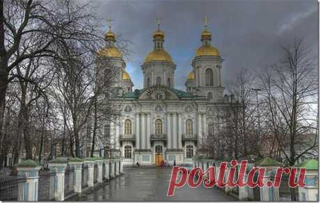 Красивейшие храмы России
