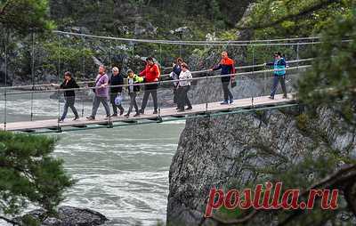 В МЭР сообщили о росте турпотока по России в январе - сентябре 2023 года на 16%. Глава ведомства Максим Решетников отметил, что в предстоящем зимнем сезоне прогнозируется 30 млн турпоездок по стране