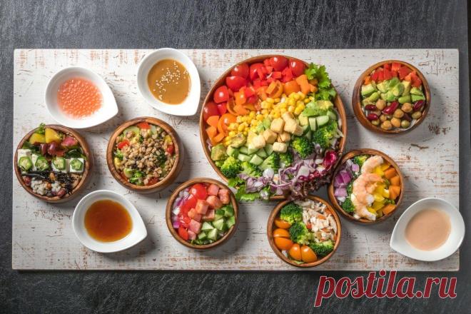 Вегетарианская диета с низким содержанием углеводов | FAQ-ДИЕТА Более 18% населения мира придерживаются вегетарианской диеты. Основное внимание уделяется растительным продуктам, таким как фрукты, овощи, чечевица,