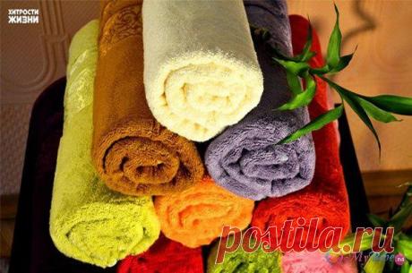 КАК СДЕЛАТЬ МАХРОВЫЕ ПОЛОТЕНЦА СНОВА МЯГКИМИ КАК СДЕЛАТЬ МАХРОВЫЕ ПОЛОТЕНЦА СНОВА МЯГКИМИ? 11 ПОЛЕЗНЫХ СОВЕТОВ

1. Изделия из махры (халаты и полотенца) не очень любят стирку порошками. Они станут нежными, если вы будете использовать жидкие моющие средства.

2. Если все же стирка проводится обычным порошком, то устанавливайте режим дополни