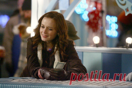 ‌
‌

Алексис Бледел