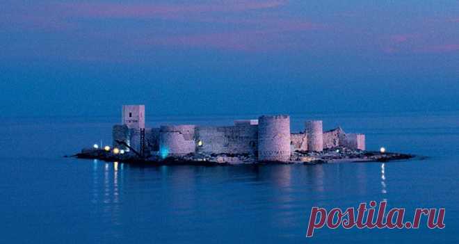 Կիլիկիա...Կոռիկոսի ամրոցի մայրամուտը....