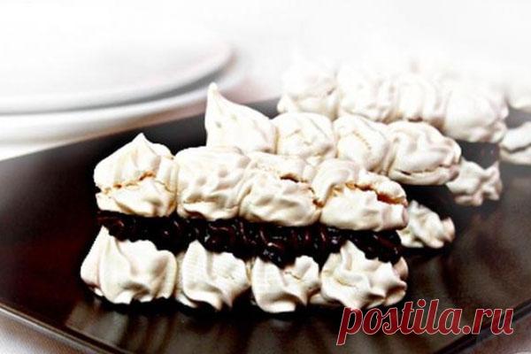 Безе с кофейной начинкой | Книга рецептов