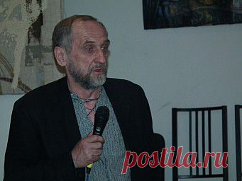 Владимир Сидоренко - кузнец
2014-04-21- День Литературы, День Рождения Владимира Климова. Фестиваль "Климханалия 14" в "Салоне..."