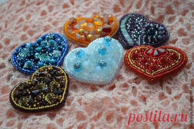 Сердечки брошки, вышитые бисером. МК Галины