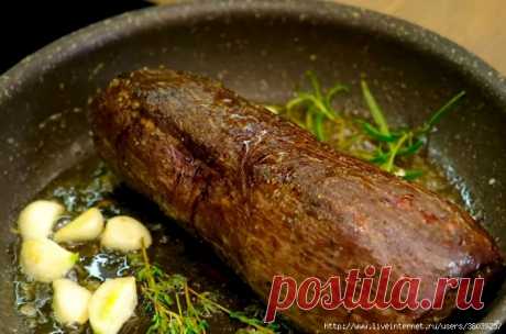 Мясо шиворот-навыворот в духовке (сочная говядина, запеченная в духовке