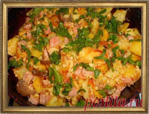 ЖАРЕНАЯ КАРТОШКА В ЯИЧНОЙ ЗАЛИВКЕ.