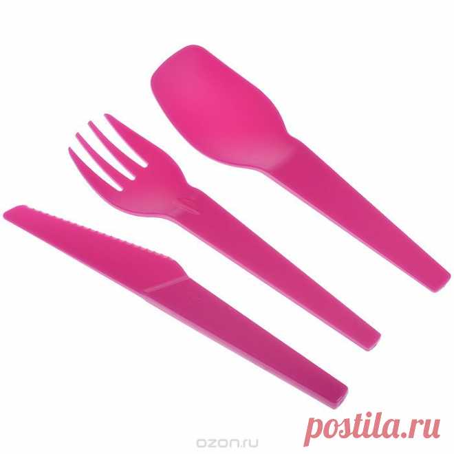 Набор пластиковых столовых приборов 