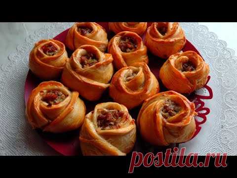 Розочки из теста с мясной начинкой