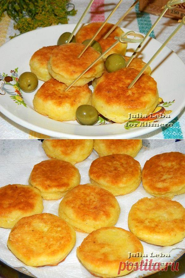 Сырные "шайбы"