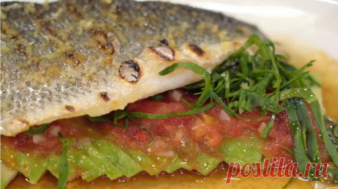 Загляните на кухню ФУД СИТИ! Готовим сибас с авокадо и томатной сальсой - кулинарная новость