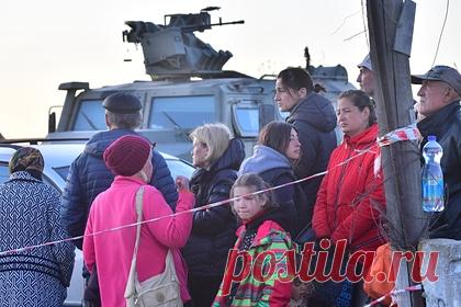 В Германии рассказали о ночующих на улице Нидерландов украинских беженцах. В Нидерландах в связи с большим наплывом украинских беженцев многие из них вынуждены ночевать фактически на улице. Это произошло из-за центра по приему беженцев, который не справляется с потоком людей. После подачи заявления оставаться в стенах учреждения позволено шесть дней.