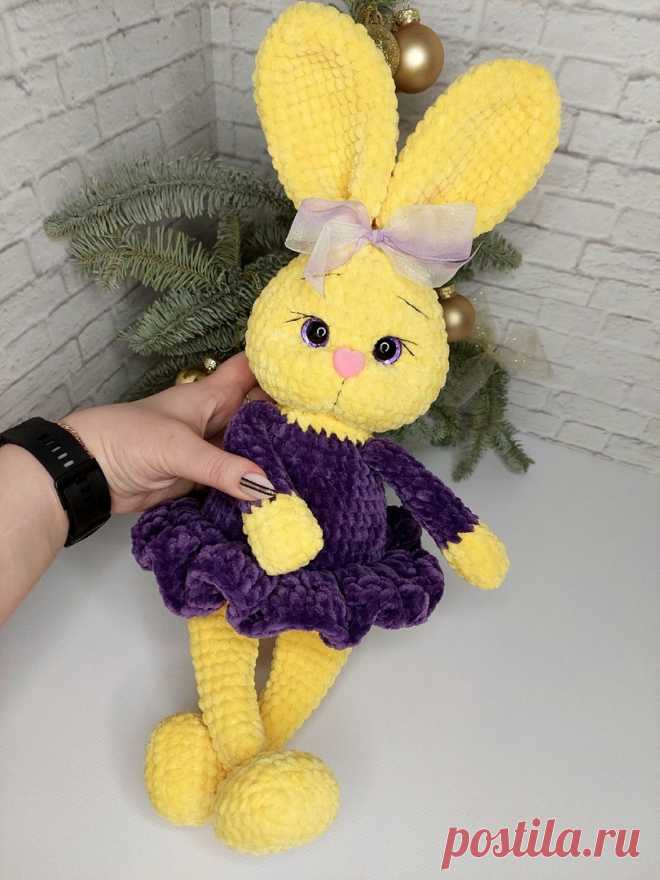 PDF Зайка Айлин крючком. FREE crochet pattern; Аmigurumi animal patterns. Амигуруми схемы и описания на русском. Вязаные игрушки и поделки своими руками #amimore - большая зайка из плюшевой пряжи, плюшевый заяц, зайчик, кролик, зайчонок, крольчонок.