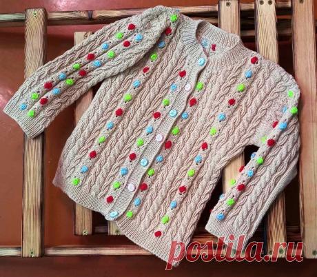 Кофточка по мотивам фильма  "Приключения Тедди" Всем добра и вдохновения, дорогие мастерицы!У меня опять связалась&nbsp; вещь с историей&nbsp;&nbsp;чистейший эксклюзив. Дело было в Рождество, тихий семейный праздник, решили посмотреть норвежский фильм "Приключения Тедди", это симпатичная сказка для детей о дружбе, тепле и волшебстве,...