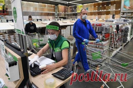 Россиянам предложили сдавать строительный мусор в магазины. Сеть гипермаркетов «Леруа Мерлен» предложила россиянам сдавать строительный мусор в магазины. Совместно с Российским экологическим оператором (РЭО) компания организует пункты приема вторсырья на территории торговых площадей. Пилотные станции для отходов уже появились в Подмосковье.