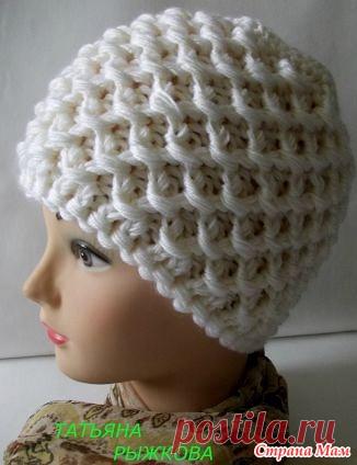 Зимняя шапочка /узор с обвитыми петлями/ Всем добрый вечер! Очень приглянулась вот такая шапочка, наткнулась на нее в интернете. Собрала по ней информацию какую смогла.  Вот вариант вязания из пряжа Нежность в 3 нити(в 100 г - 300 м).