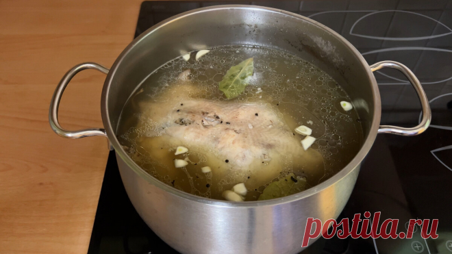 Вкусный и менее жирный холодец из курицы, ну очень простой и быстрый рецепт: делюсь своим фирменным рецептом | Сейчас Приготовим! | Дзен