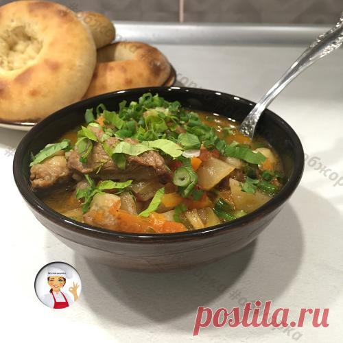 Когда хочется чего-то остренького и мясного, готовлю лагман с говядиной (очень вкусно и сытно).
С лагманом познакомилась впервые лет 10 назад в одном популярном узбекском кафе. Не думала, что это блюдо буду готовить так часто, потому что всей моей семье оно тоже очень полюбилось. Готовить не сложно, просто нужно подготовить все ингредиенты, и следовать не хитрым правилам готовки. Ингредиенты: мясо говядины — 300 гр., морковь крупная — 1 шт., […]
Читай пост далее на сайте. Жми ⏫ссылку выше