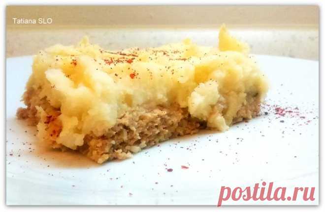 Запеканка мясная с сыром и капустой