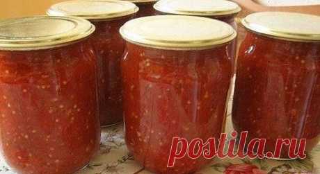 Соус а-ля аджика
Аджика является абхазской острой закуской, которая стала популярной у многих русских домохозяек. Это наш адаптированный рецепт соуса а-ля аджика.
Продукты (на 6 порций)
Помидоры - 1,5 кг
Баклажаны - 1 кг
Чеснок - 300 г
Сладкий перец - 1 кг
Горький перец - 3-5 шт.
Растительное масло - 1 стакан
Уксус 9 % - 100 мл
Соль - 1-2 ст. ложки
Кроме того, что это отличная острая закуска, зимой это отличное средство для профилактики простуды.
Вот так выглядят наши ингр...