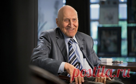 Друг Николая Дроздова допустил его скорую выписку из больницы. Ученый и телеведущий Николай Дроздов чувствует себя хорошо после перелома ребер, его могут выписать из больницы в ближайшее время, сообщил РБК его друг композитор Дмитрий Дунаев.