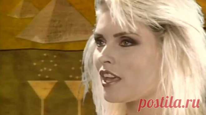 DEBORAH HARRY - In Love With Love Heart Of Fire 1987 г.