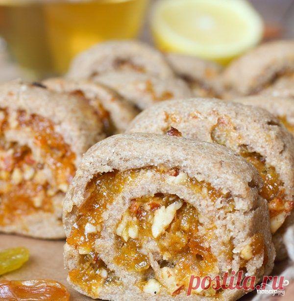 👌 Выпечка из ржаной муки, ссылки Мука ржаная 2 ст.
Мука пшеничная 1 ст.
Вода 2/4 ст.
Масло 3/4 ст.
Курага 2 ст.
Изюм 1 ст.
Миндаль 1 ст.
Лимон 1 долька
Корица 1 ч.л.