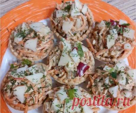 СОСЕДКА - УЗБЕЧКА УГОСТИЛА НЕОБЫЧНЫМ И ВКУСНЫМ САЛАТОМ
Готовлю его каждый раз - вся семья в восторге!
