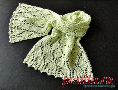 Шарфик спицами.