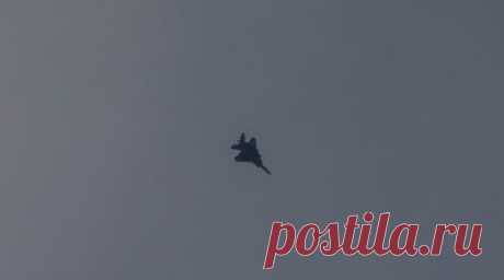 Истребитель ВВС Саудовской Аравии F-15 SA разбился во время учебного полёта. Истребитель-бомбардировщик F-15 SA Военно-воздушных сил Саудовской Аравии потерпел крушение во время выполнения тренировочного полёта. Об этом сообщили в Министерстве обороны королевства. Читать далее