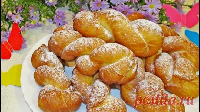 Пышки - плетёнки, ну очень пышные и вкусные необыкновенно!
