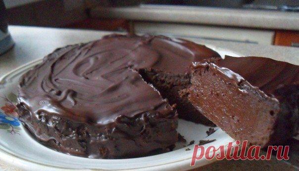 Шоколадный торт.