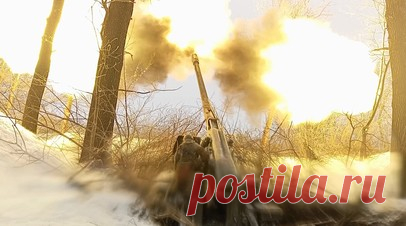 «Кидают пехоту на убой»: артиллеристы из Приморья уничтожают живую силу ВСУ. Военный корреспондент RT Александр Пискунов побывал на Марьинском направлении и пообщался с артиллеристами Восточного военного округа из Приморья. Бойцы рассказали, что огнём подавляют живую силу ВСУ и поддерживают российскую пехоту, которая ведёт боевую работу по выравниванию флангов. Также военные отметили, что видят мало украинской техники на поле боя и противник в основном отправляет отряды «на убой». Подробнее —…