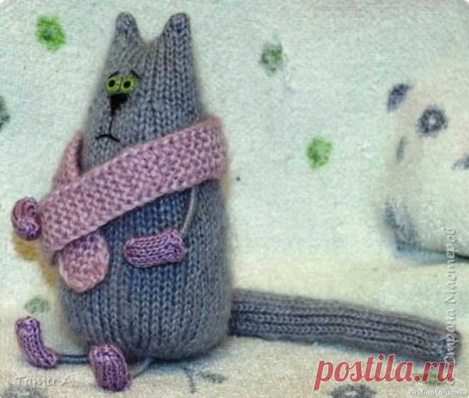 Котик спицами. Описание | Вязаные игрушки. Мастер-классы, схемы, описание. Котик вяжется на 5-ти носочных спицах.