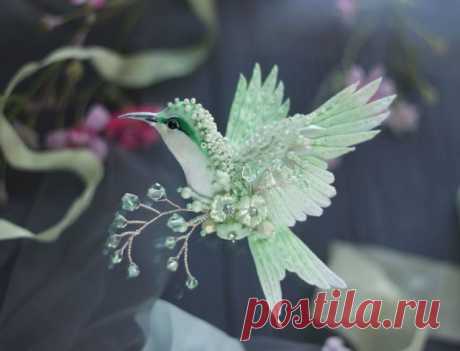 20 волшебных творений из шёлка, бисера, пайеток и страз