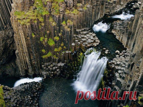 Водопад Литланесфосс,Исландия.