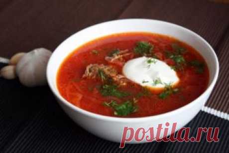 «Правило борща», оставленное потомкам Игорем Петровичем Красновым
Борщ может делать вкусным только хороший человек
«Куда ни плюнь, попадешь в повара английской королевы. Вы мне тут будете говорить: мол, мясо, навар, чеснок и капуста. Только я вам скажу, …