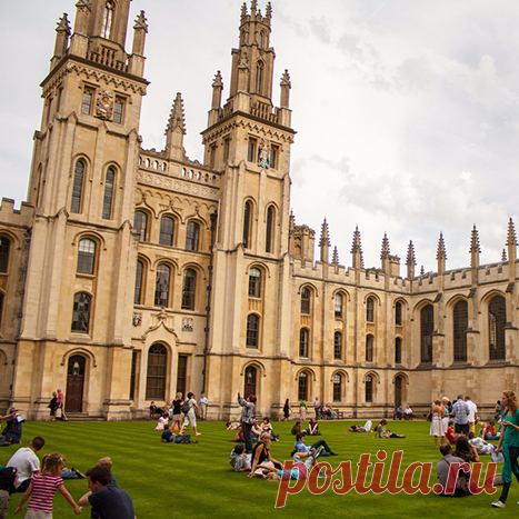 Инструкция: как поступить в лучшие университеты мира