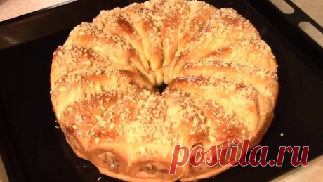 Сдобный пирог с яблоками. Воздушный пирог!