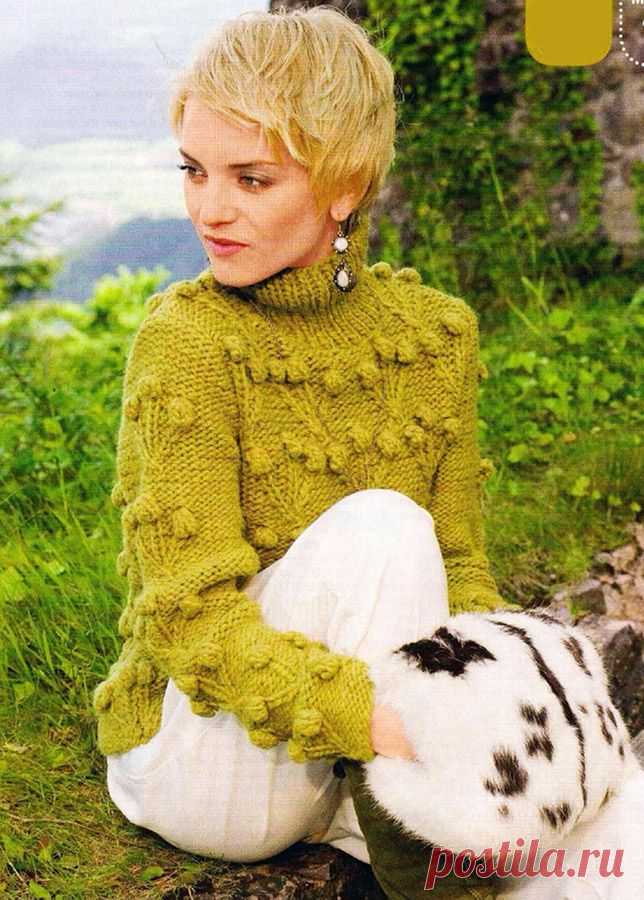 Свитер с шишечками из толстой пряжи